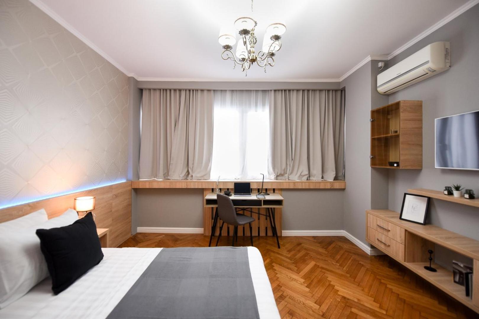 City Center Getaway - Cozy Accommodation For Your Perfect Stay Bükreş Oda fotoğraf