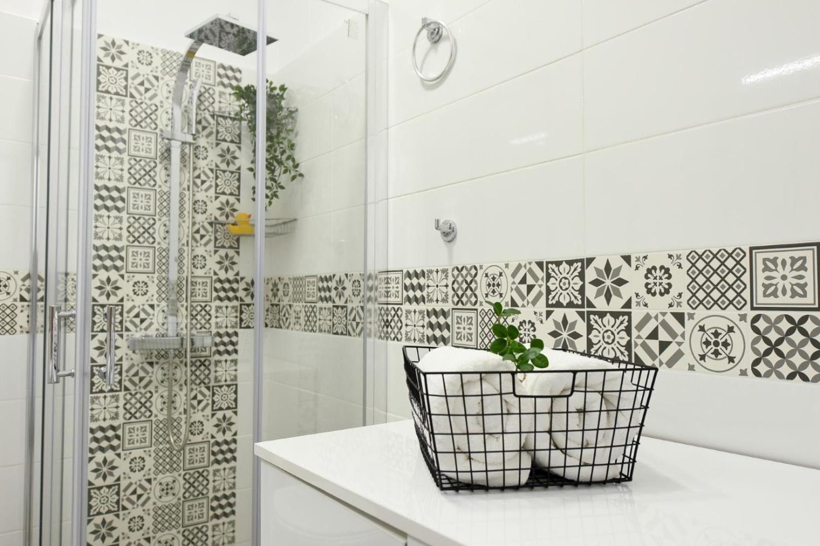 City Center Getaway - Cozy Accommodation For Your Perfect Stay Bükreş Oda fotoğraf
