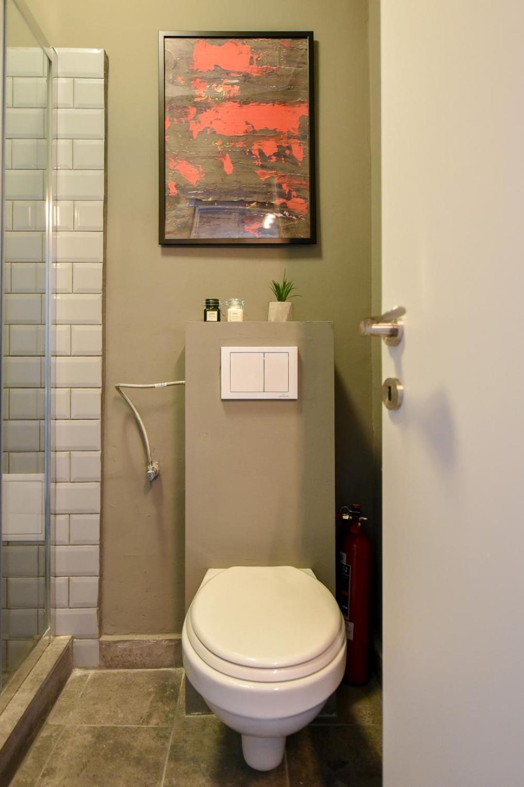 City Center Getaway - Cozy Accommodation For Your Perfect Stay Bükreş Oda fotoğraf